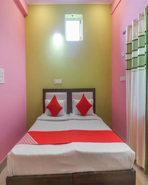Home Stay room in lansdowne